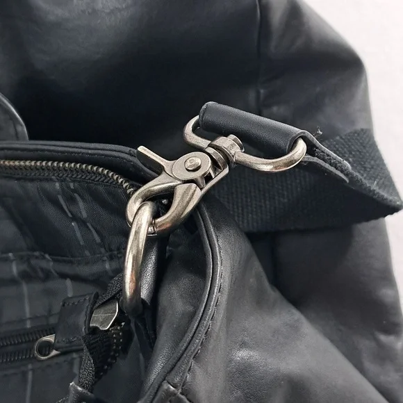 Kenneth Cole REACTION Oversized Leather Tote 🖤 | Unisex Zip-Top Laptop Bag | - Picture 8 of 10